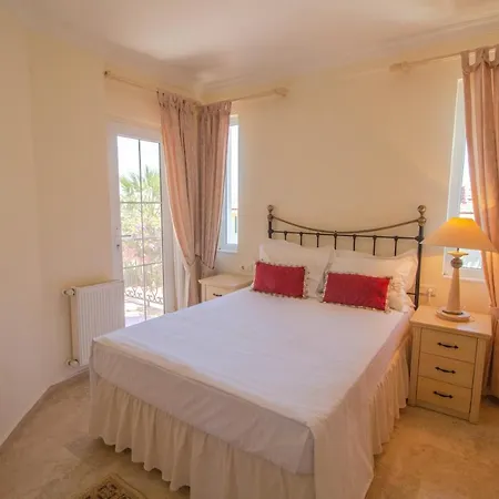 Kelebek Villa, Oezel Havuzlu, * Fethiye